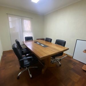 oficina en arriendo Concepcion con estacionamiento