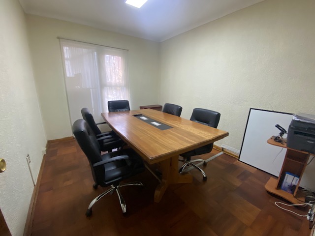 oficina en arriendo Concepcion con estacionamiento